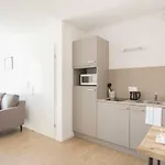 Zenao アパートホテル 3*